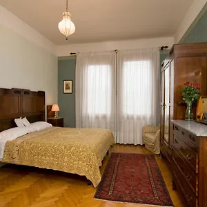 3* Couette-café S.marco